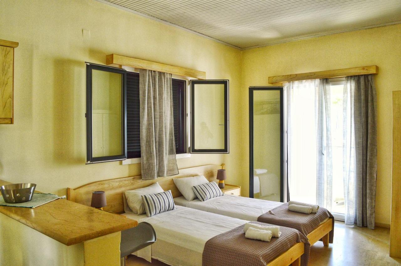 Sunrose Beach Aparthotel Acharavi  Exterior foto